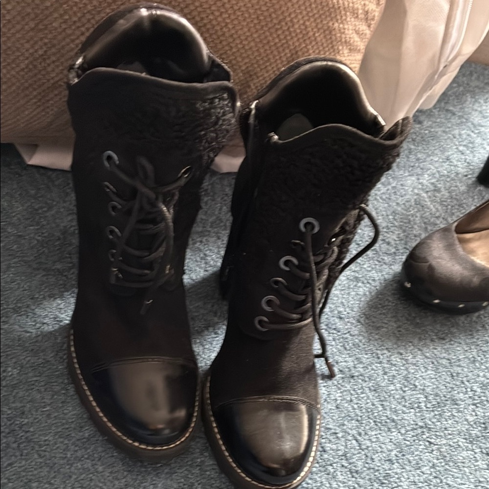 Guess Black Women's Lace-Up Boots